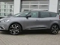 Usata Renault Scenic E-Tech Bose Edition 116 kW (158 CV) 2023 Grigio SUV