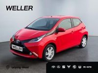 Gebraucht Toyota Aygo X-play 69 PS (50 kW) 2018 Rot Kleinwagen
