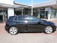 Gebraucht VW Golf VIII Style 150 PS (110 kW) 2024 Grenadilschwarz metallic Limousine