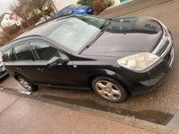 Gebraucht Opel Astra 105 PS (77 kW) 2007 Schwarz Kombi