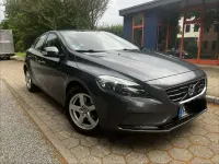 Gebraucht Volvo V40 Momentum 114 PS (83 kW) 2014 Limousine