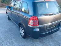 Gebraucht Opel Zafira 115 PS (84 kW) 2012 Grau Van / Kleinbus