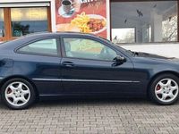 Gebraucht Mercedes CLC200 184 PS (135 kW) 2010 Blau Kleinwagen