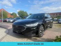 Gebraucht Ford Focus Titanium 155 PS (114 kW) 2024 Schwarz Limousine