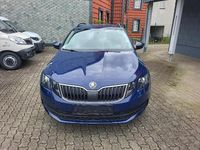 Gebraucht Skoda Octavia G-TEC Active 110 PS (80 kW) 2018 Pazifikblau Kombi