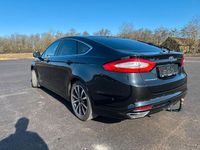 Gebraucht Ford Mondeo Titanium 179 PS (131 kW) 2018 Schwarz Limousine