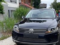 Gebraucht VW Touareg Exclusive 262 PS (192 kW) 2017 Blau SUV