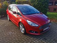 Gebraucht Ford S-MAX Titanium 150 PS (110 kW) 2016 Rot Van / Kleinbus