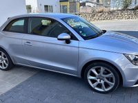 Gebraucht Audi A1 Attraction 122 PS (89 kW) 2014 Silber Kleinwagen