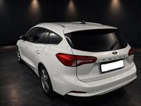 Gebraucht Ford Focus Titanium 125 PS (91 kW) 2022 Weiß Kombi