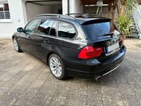 Gebraucht BMW 320 Comfort Edition 177 PS (130 kW) 2008 Schwarz Kombi