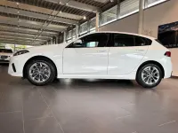 Używany BMW 120 163 KM (119 kW) 2025 Biały Hatchback