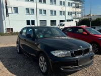 Gebraucht BMW 116 122 PS (89 kW) 2011 Schwarz Kleinwagen