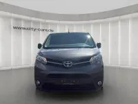 Gebraucht Toyota Proace Comfort 120 PS (88 kW) 2022 Grau Van / Kleinbus