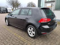 Gebraucht VW Golf VII Comfortline 86 PS (63 kW) 2014 Schwarz Limousine