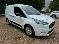 Gebraucht Ford Transit Connect 101 PS (74 kW) 2019 Weiß Van / Kleinbus