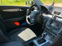 Second-hand VW Passat 140 CP (102 kW) 2013 Negru Break