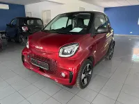 Gebraucht Smart ForTwo Coupé Exclusive 60 kW (82 PS) 2024 Rot Coupé