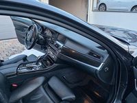 Gebraucht BMW 530 258 PS (189 kW) 2013 Grau Kombi