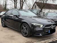 Gebraucht Mercedes A200 163 PS (119 kW) 2020 Kosmosschwarz Limousine