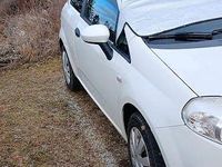 Gebraucht Fiat Punto 65 PS (47 kW) 2009 Weiß Kleinwagen