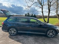 Gebraucht VW Passat Comfortline 150 PS (110 kW) 2017 Schwarz Kombi