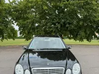 Gebraucht Mercedes E240 177 PS (130 kW) 2004 Schwarz Kombi