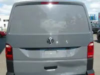 Gebraucht VW Transporter 102 PS (75 kW) 2017 Grau Van