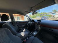 gebraucht Toyota Avensis 1.8 Combi Executive AUTOMATIK, TUV, Super Zustand!