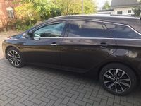 Gebraucht Hyundai i40 Trend 141 PS (103 kW) 2016 Braun Kombi