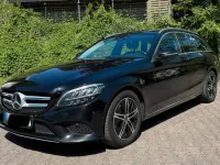 Gebraucht Mercedes C220 194 PS (142 kW) 2021 Schwarz Kombi