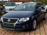 Gebraucht VW Passat 140 PS (102 kW) 2009 Blau Kombi