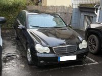 Gebraucht Mercedes C180 Classic 129 PS (94 kW) 2001 Schwarz Limousine