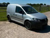 Gebraucht VW Caddy 102 PS (75 kW) 2014 Silber Van / Kleinbus
