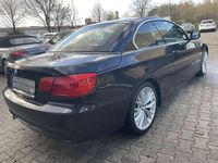 Gebraucht BMW 318 Cabriolet 143 PS (105 kW) 2011 Black sapphire metallic Cabrio