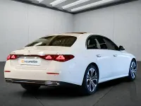 Gebraucht Mercedes E220 197 PS (144 kW) 2025 Weiß Limousine