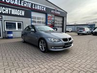 Gebraucht BMW 320 184 PS (135 kW) 2013 Grau Coupé