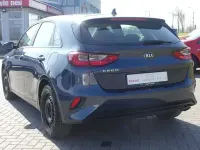 Gebraucht Kia Ceed 140 PS (102 kW) 2019 Blau Kleinwagen