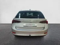 Gebraucht Skoda Octavia Clever 150 PS (110 kW) 2023 Brillantsilber metallic Kombi