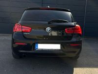 Gebraucht BMW 116 Sport Line 109 PS (80 kW) 2016 Schwarz Kleinwagen