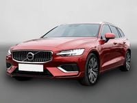 Gebraucht Volvo V60 Core 398 PS (292 kW) 2022 Rot Kombi