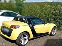 Usata Smart Roadster 82 CV (60 kW) 2003 Giallo Cabrio