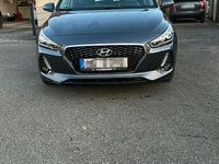 Gebraucht Hyundai i30 110 PS (80 kW) 2017 Grau Kombi