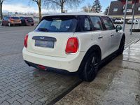 Second-hand Mini ONE 102 CP (75 kW) 2016 Alb Hatchback