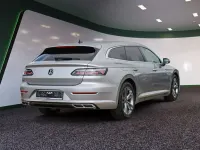 Gebraucht VW Arteon R-line 200 PS (147 kW) 2023 Silber / pyrit silber Kombi