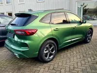 Neu Ford Kuga ST-Line 152 PS (111 kW) 2025 Bursting green SUV