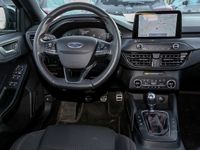 gebraucht Ford Focus Turnier ST-Line 1.0 EcoBoost KAMERA NAVI PARKASS. WINTERPAK. KLIMA HEAD-UP-DISPLAY