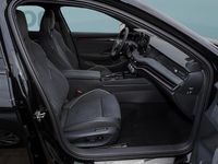 Neu Skoda Superb 193 PS (141 kW) 2025 Schwarz Kombi