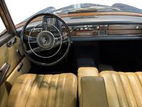 Gebraucht Mercedes 220 120 PS (88 kW) 1963 Grau Limousine