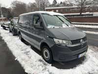 Gebraucht VW Transporter 150 PS (110 kW) 2020 Grau Van